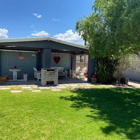 Karoo Heart Apartamento Beaufort West Exterior foto