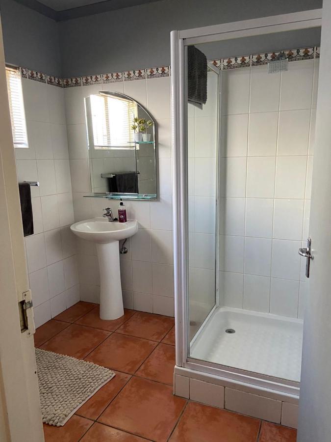 Karoo Heart Apartamento Beaufort West Exterior foto