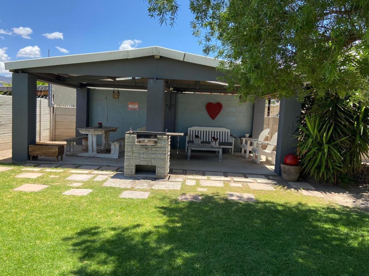 Karoo Heart Apartamento Beaufort West Exterior foto