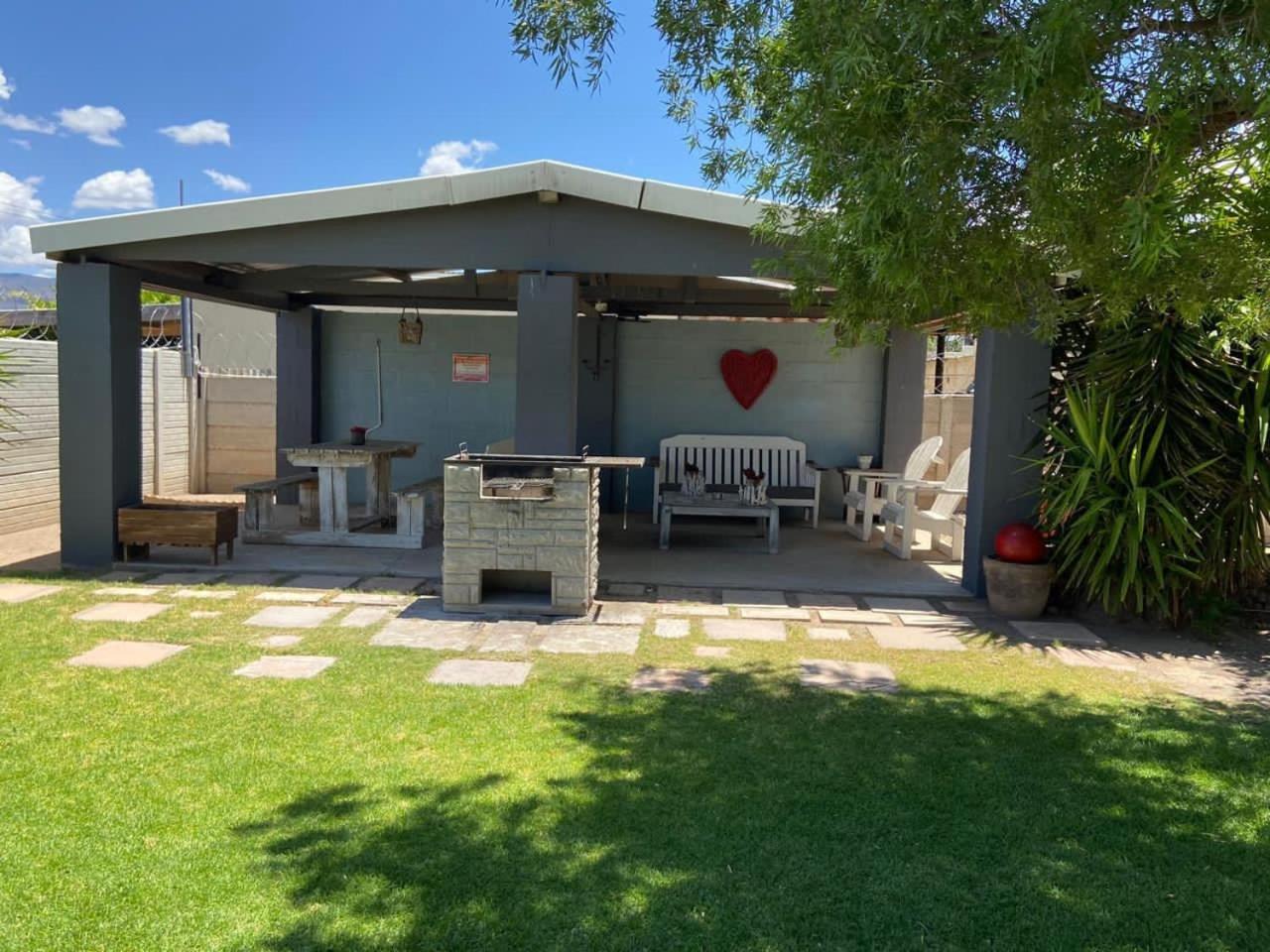 Karoo Heart Apartamento Beaufort West Exterior foto