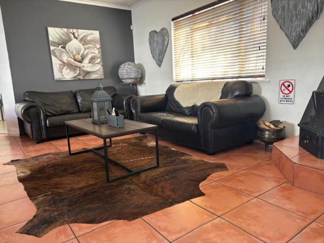 Karoo Heart Apartamento Beaufort West Exterior foto