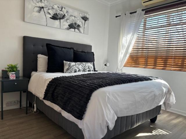 Karoo Heart Apartamento Beaufort West Exterior foto