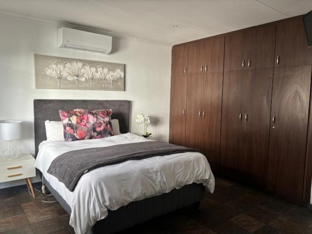 Karoo Heart Apartamento Beaufort West Exterior foto