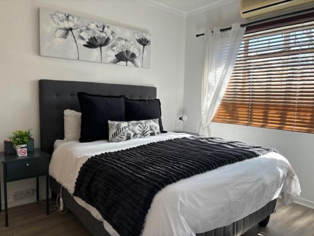 Karoo Heart Apartamento Beaufort West Exterior foto